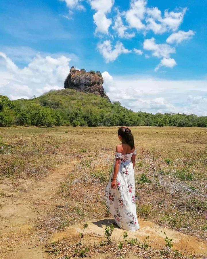 Lakmal Homestay ,10 Minutes To Sigiriya Rock المظهر الخارجي الصورة